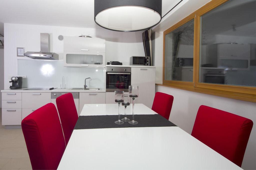 Apartments Mengore トールミン 部屋 写真